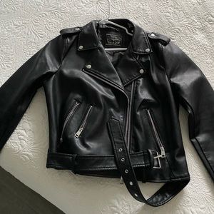 Levi’s leather coat large